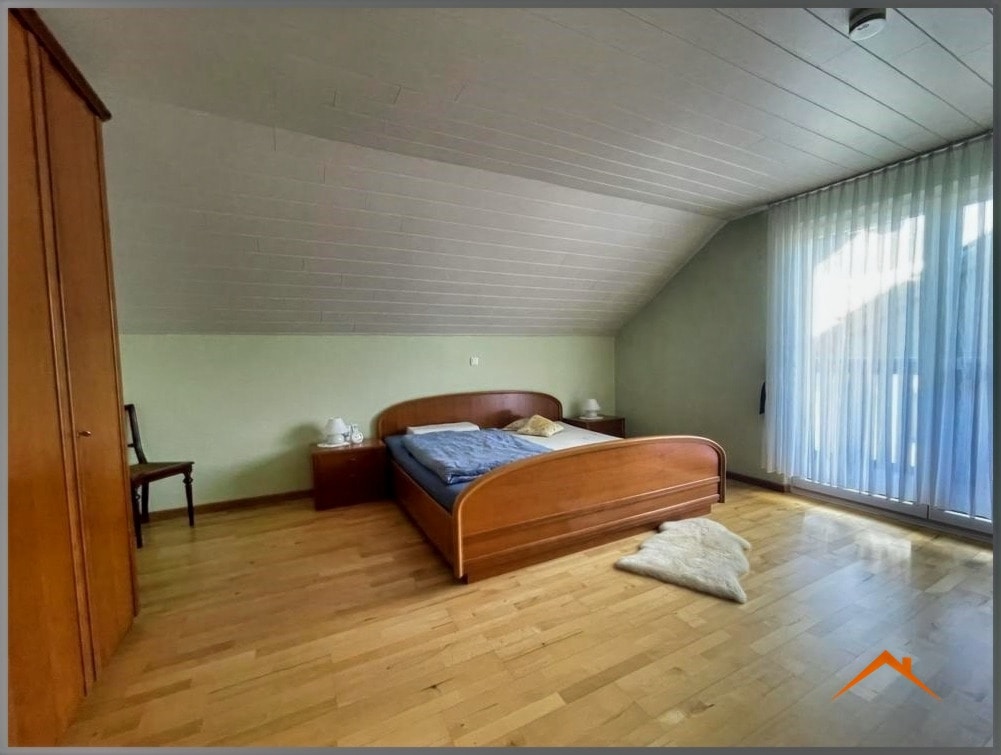 Schlafzimmer OG mit Balkon