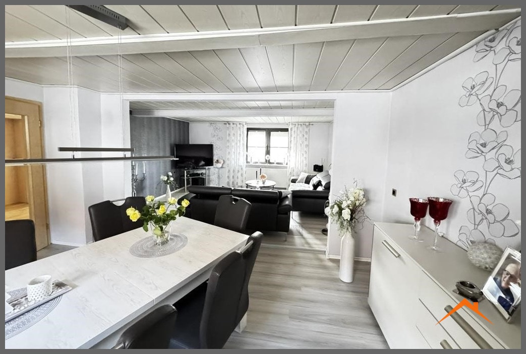 Wohn-/ Esszimmer EG