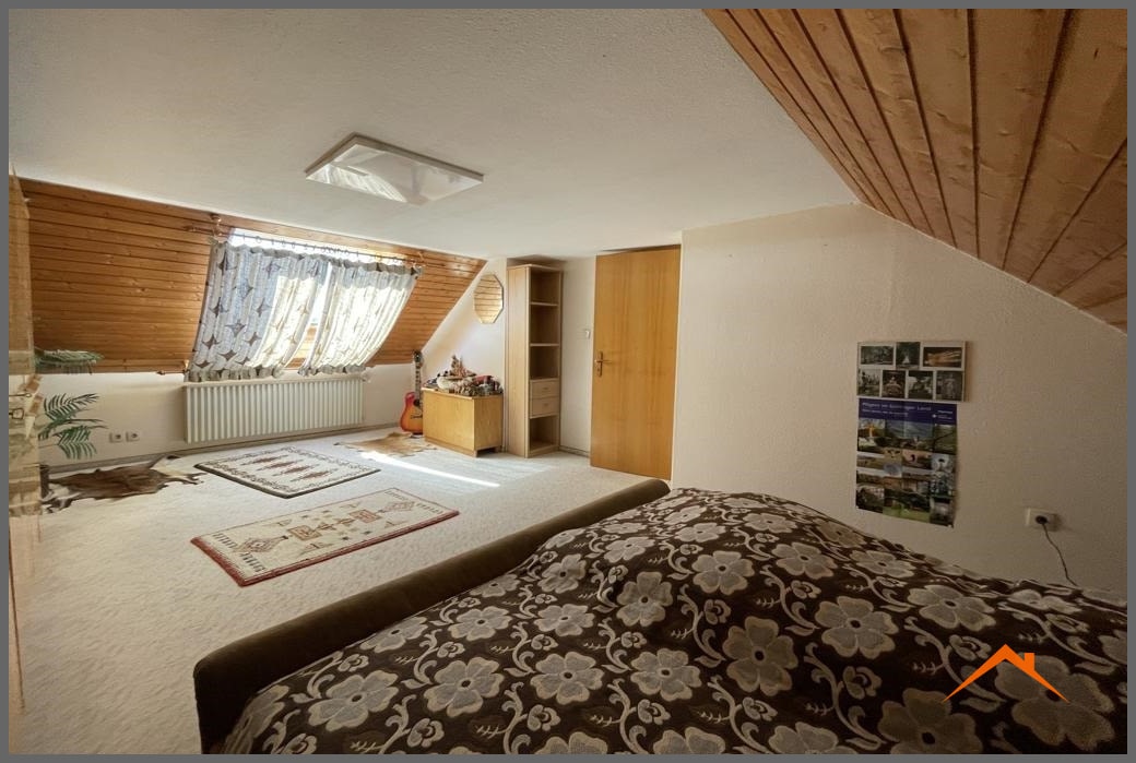 Schlafzimmer DG
