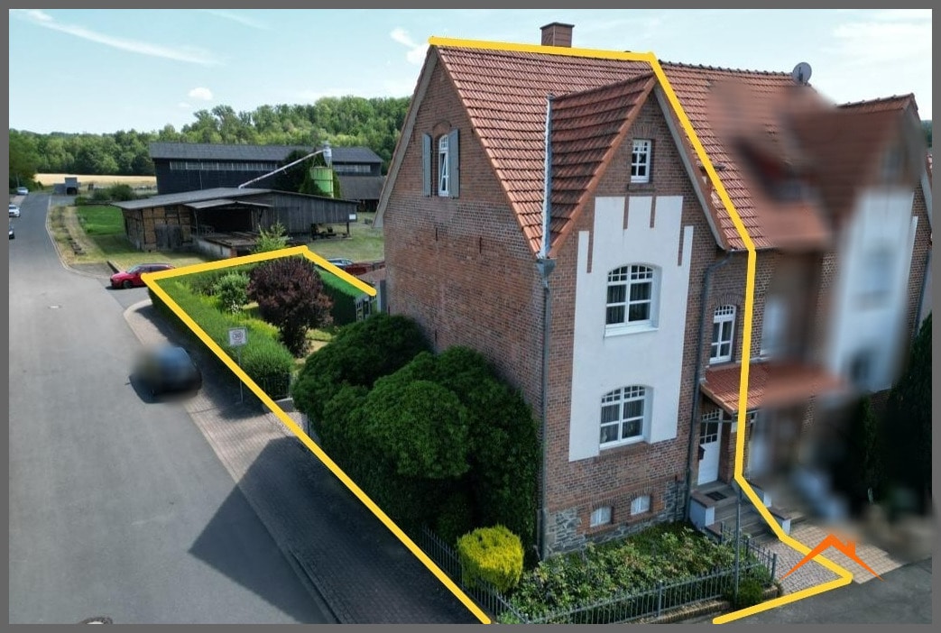 DHH links Grundstück markiert