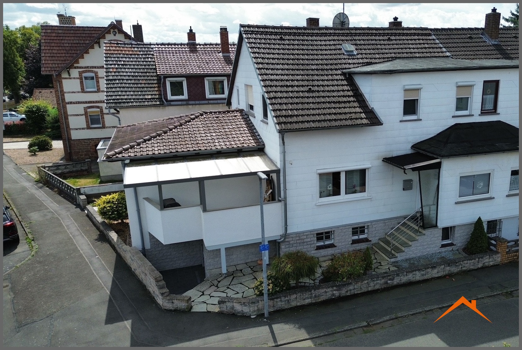 Top-gepflegte Doppelhaushälfte in Wabern