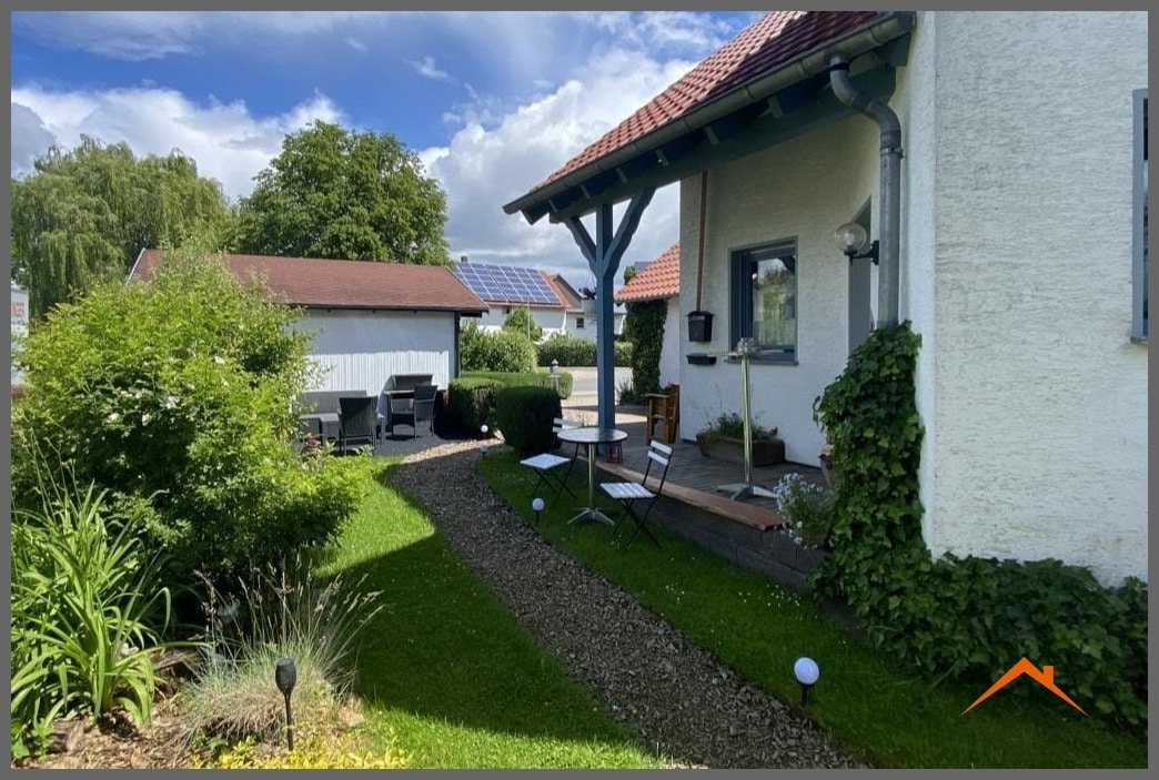Hauseingang-Freisitz